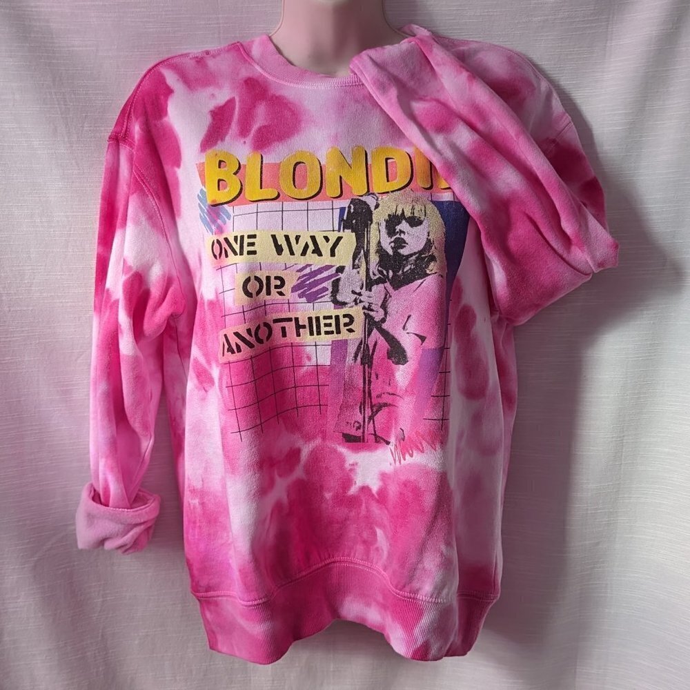 Hand-dyed Long Sleeve‎ Blondie Sweatshirt